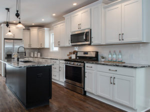 Choice Essentials - Brentwood & Summit Kitchen