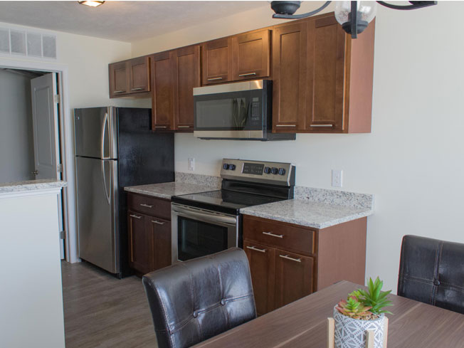 Ashton Place Townhomes Lexington Brown Shaker Cabinet
