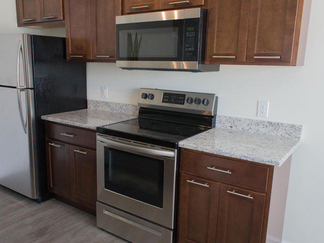 Ashton Place Townhomes Lexington Brown Shaker Cabinet