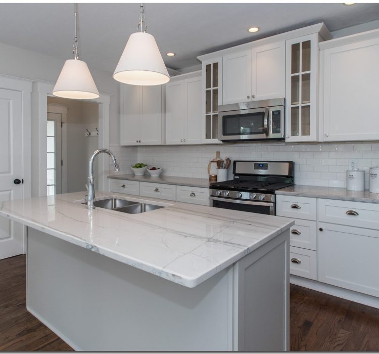 kitchen pantry cabinets